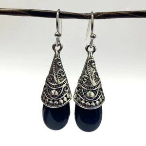 Women's Antiqued Style Hanging Dangling Black & Silver Earrings